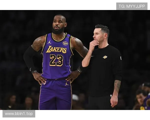 湖人凭借浓眉稳定发挥重返西部第九班凯罗空砍三十五分之战再添胜利 湖人凭借浓眉稳定发挥重返西部第九班凯罗空砍三十五分之战再添胜利