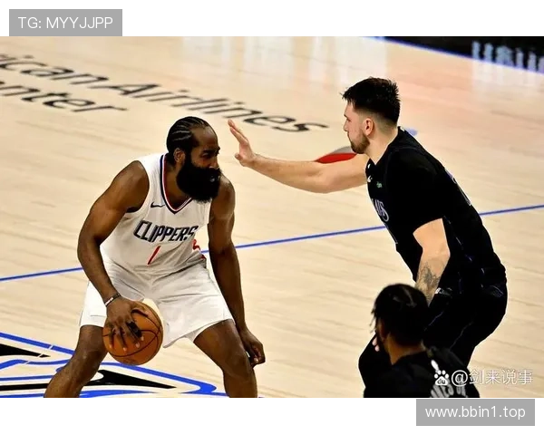 格林再夺西部周最佳成哈登后火箭首人成场均三十分助队十二胜一负