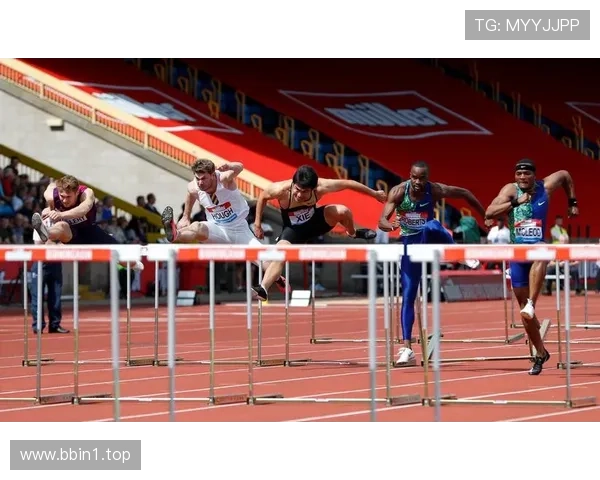 田径钻石联赛训练画面曝光 运动员体能储备状态积极向上 田径钻石联赛训练画面曝光 运动员体能储备状态积极向上